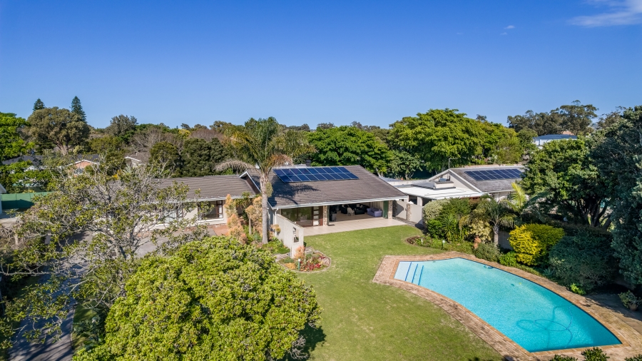4 Bedroom Property for Sale in Walmer Eastern Cape